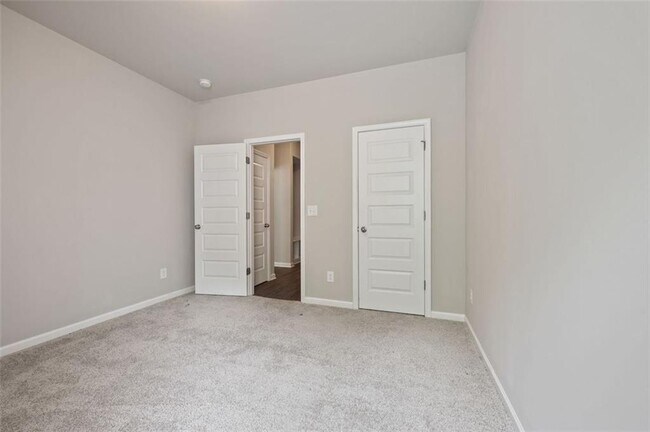 Building Photo - 139 Hunts Ml Cir