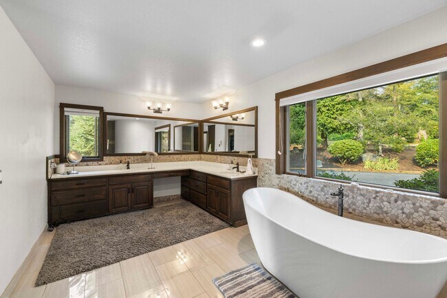 Building Photo - 20479 Comet Ln