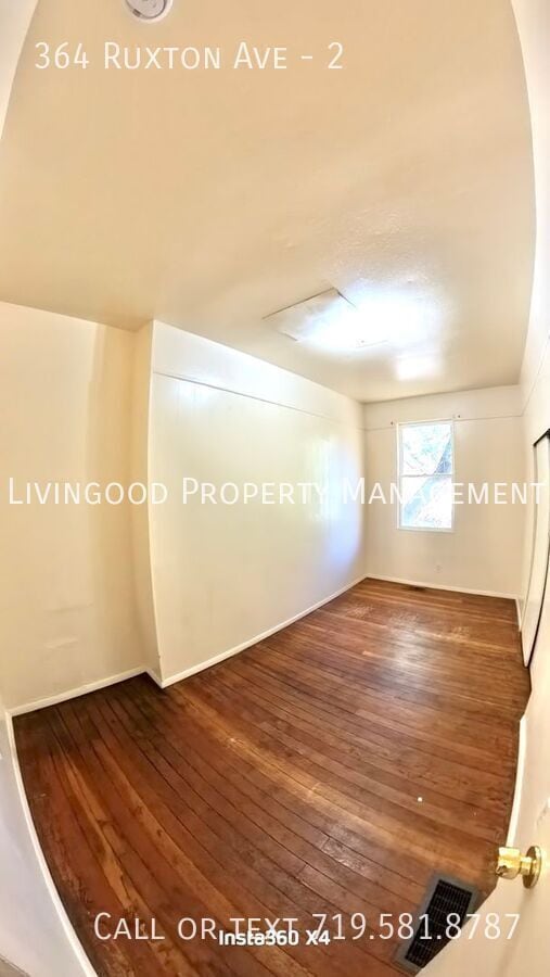Building Photo - 364 Ruxton Ave
