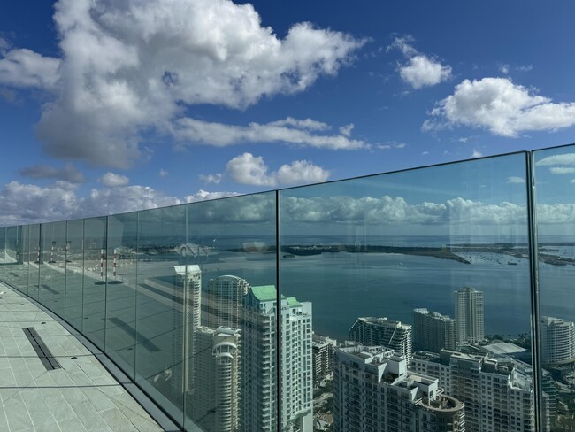 Building Photo - 300 Biscayne Blvd Way