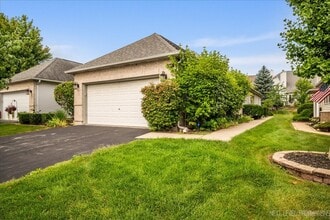 Building Photo - 805 Thornwood Dr