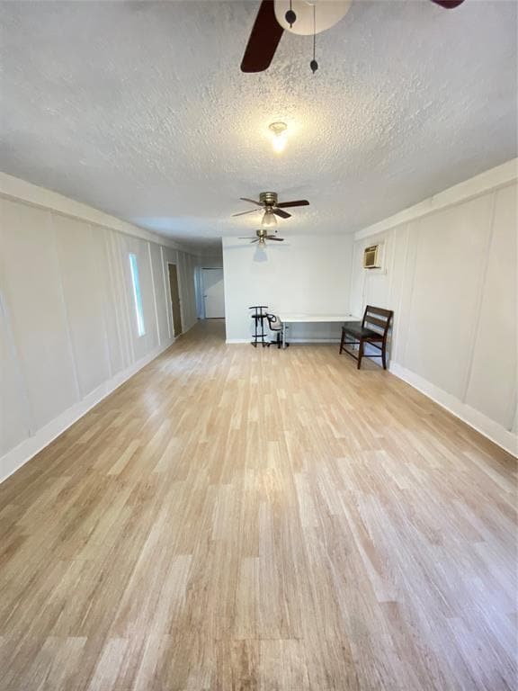 Building Photo - 9404 Dulcimer St