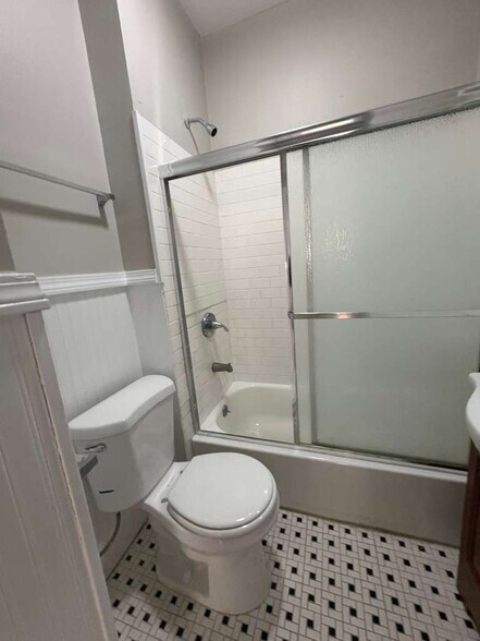 Building Photo - 83 Judson Ave