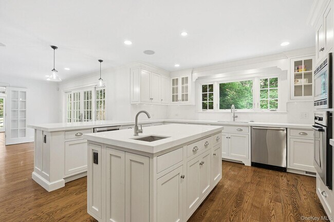 Building Photo - 59 Park Rd