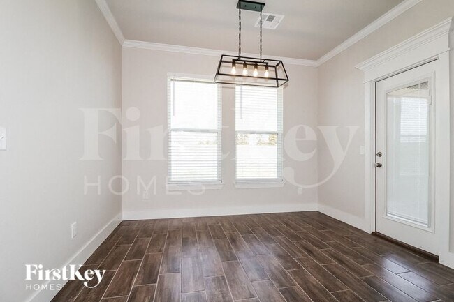 Building Photo - 11245 SW 30th St