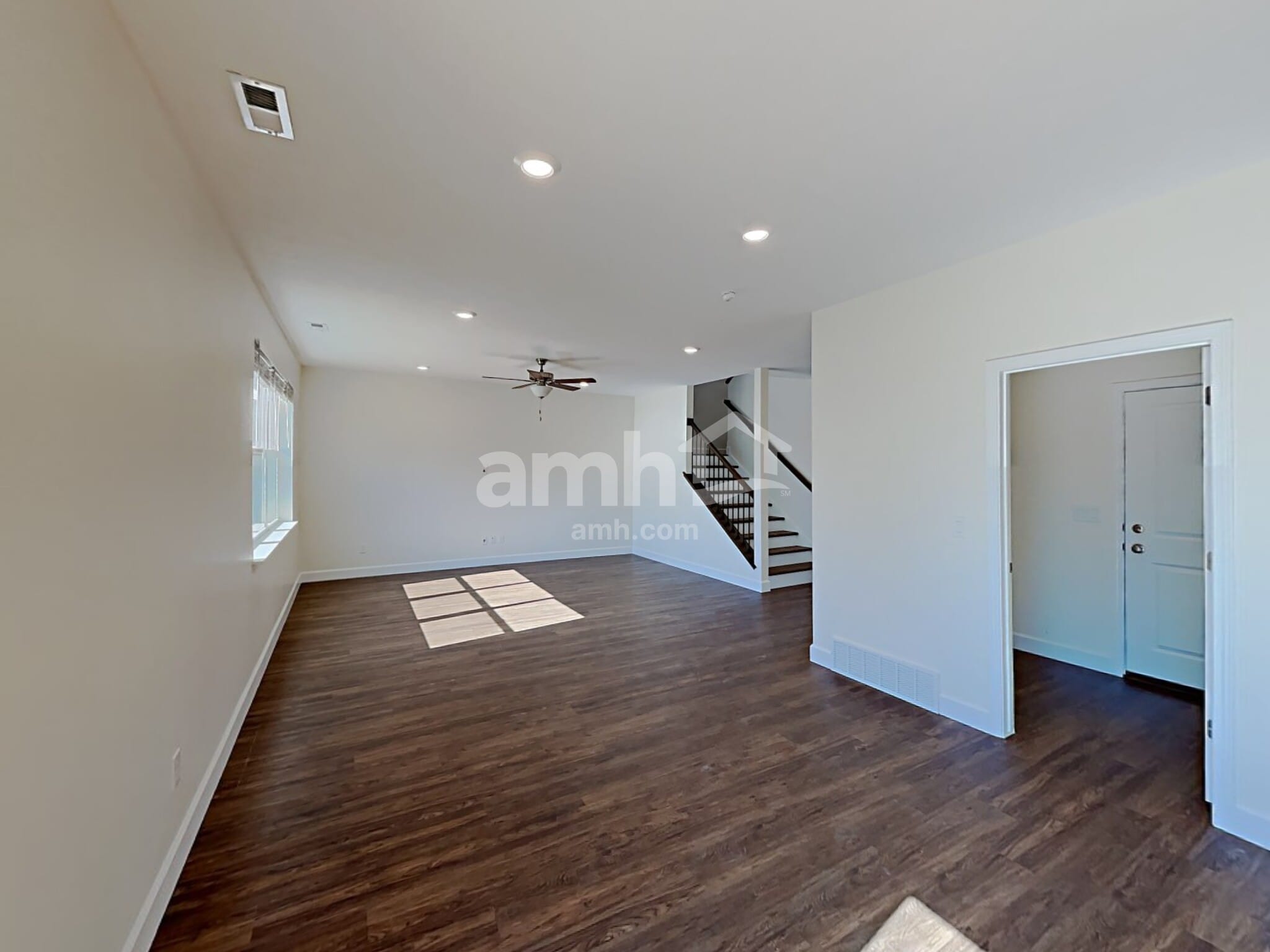 Building Photo - 2434 E Tumbleweed Rd