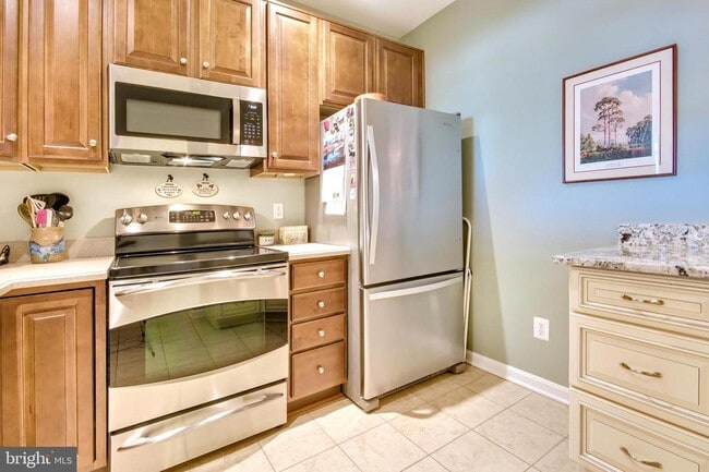 Building Photo - 8609 Wintergreen Ct