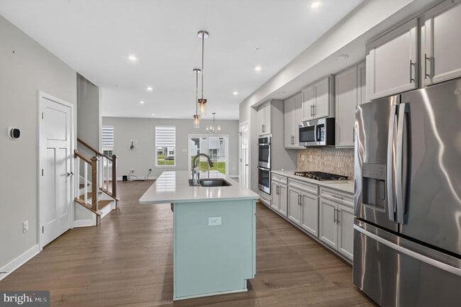 Building Photo - 1047 Watson Ct