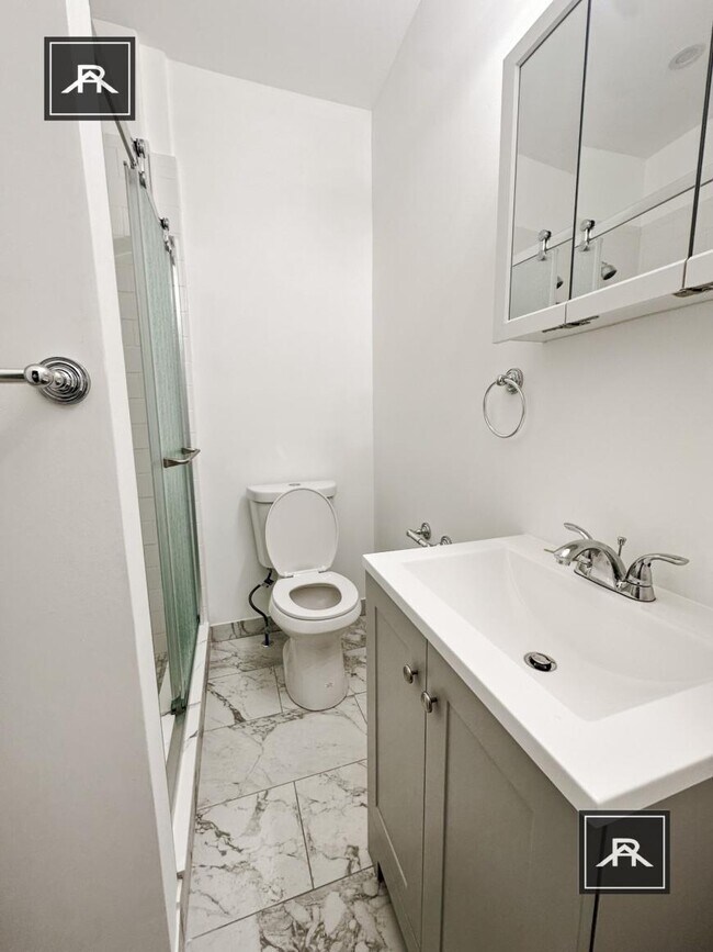 Building Photo - 3 bedroom in Boston MA 02130