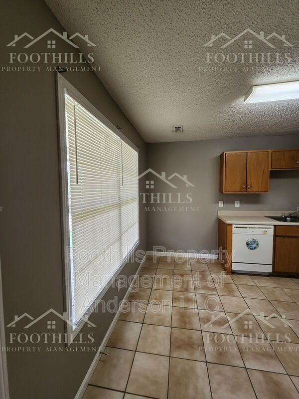 Building Photo - 109 Premier Ct