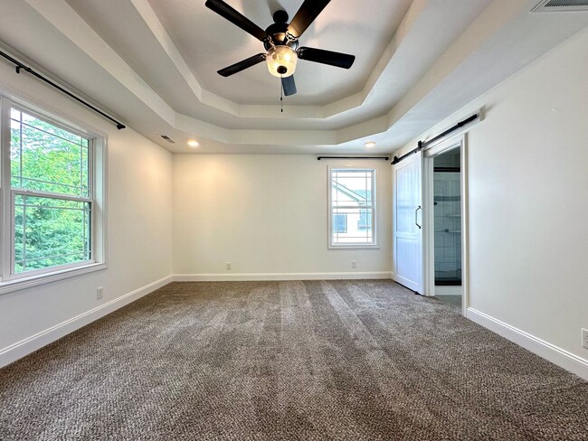 Building Photo - 1040 Harrison Way