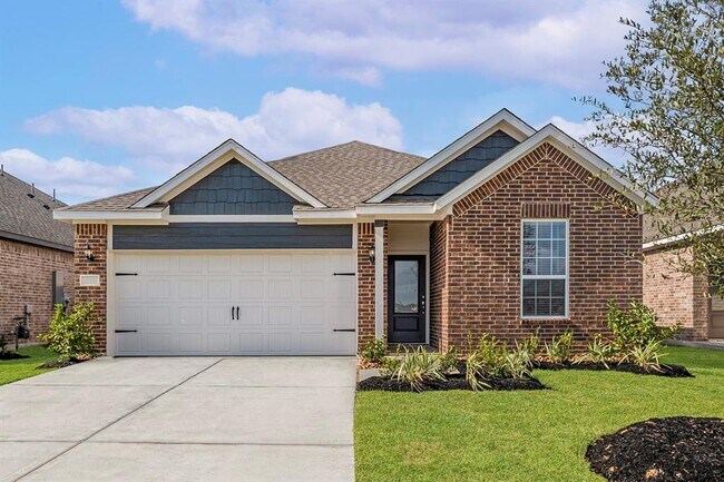 Primary Photo - 1027 Rosewood Trl