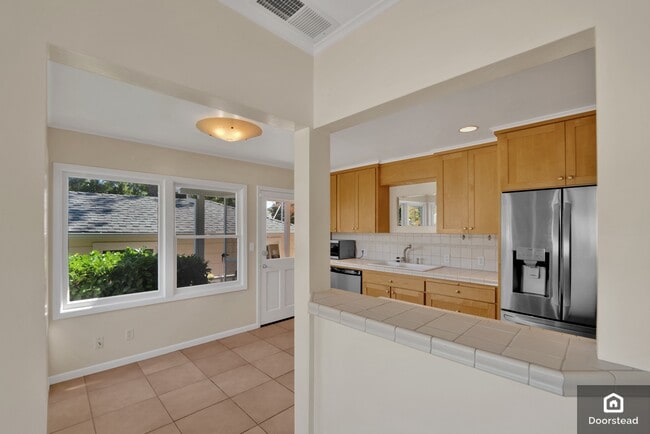 Building Photo - 48 Butterfield Rd