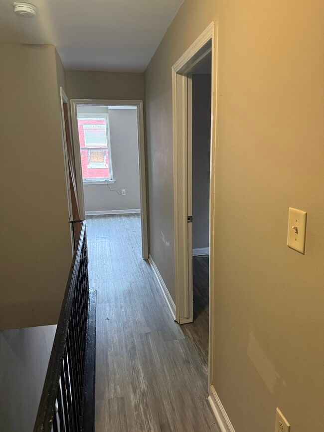 Building Photo - 2429 N Bouvier St