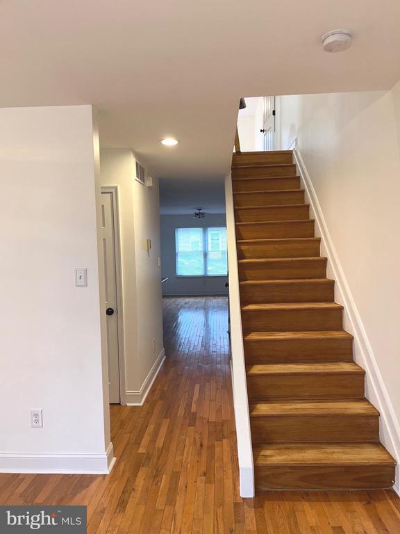 Building Photo - 1324 N Hancock St