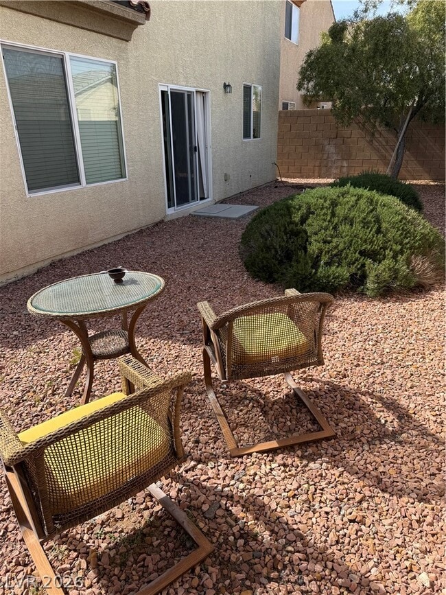 Building Photo - 2814 Dalsetter Dr