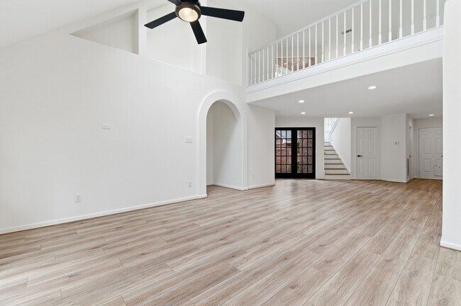 Building Photo - 23 Cedar Chase Pl