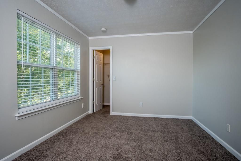 Building Photo - 1078 River Plantation Dr