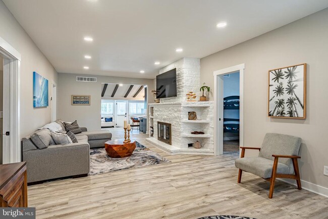 Building Photo - 5708 Park Blvd