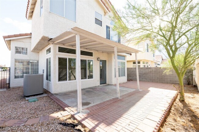 Building Photo - 7528 Holloran Ct