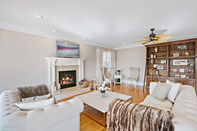 Building Photo - 30 Columbus Dr