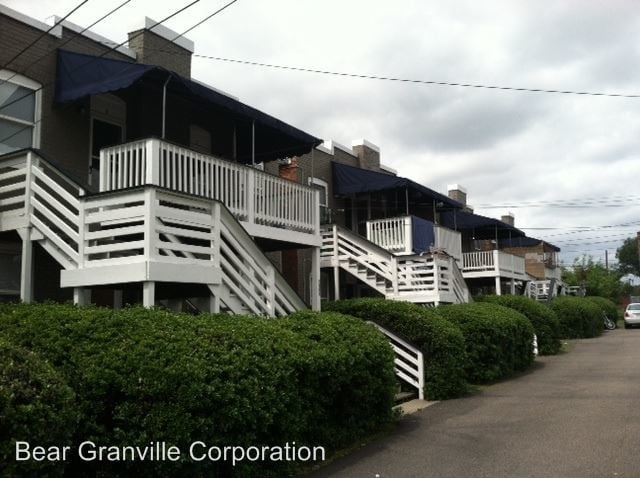 Building Photo - 2008 Idlewood Ave