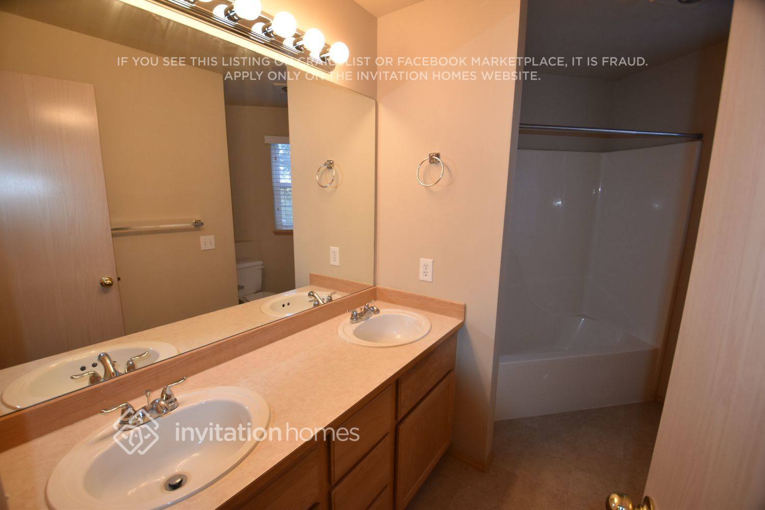 Building Photo - 12910 109th St Ct E