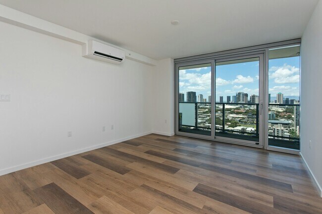 Primary Photo - 1500 Rycroft St