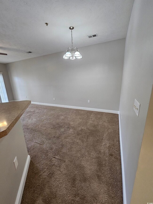 Building Photo - 106 Fountain Pointe Ln