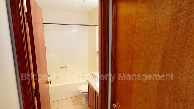 Building Photo - 1632 Tamworth Cir