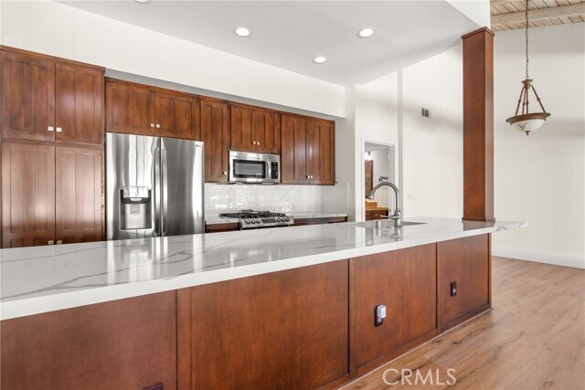 Building Photo - 2111 Vista Dorado