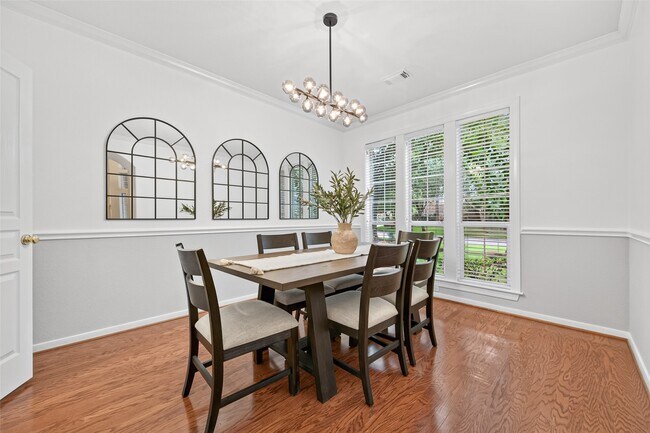 Building Photo - 27 E Shale Creek Cir