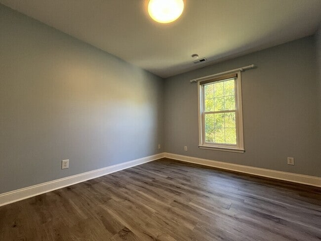 Building Photo - 10707 Pomerane Pl