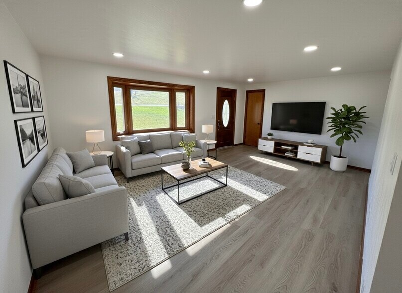 Living Room - 639 Scenery Dr