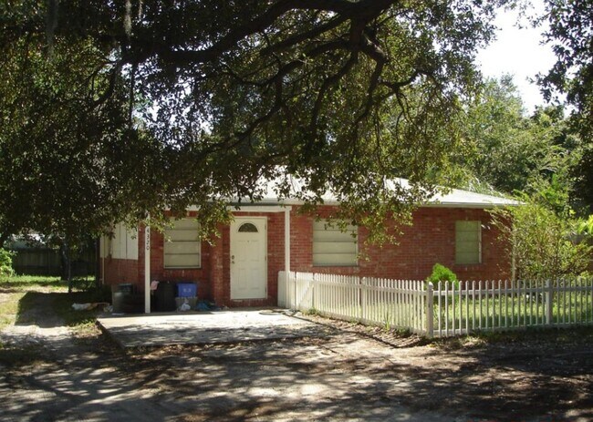 Primary Photo - 4320 S West Shore Blvd