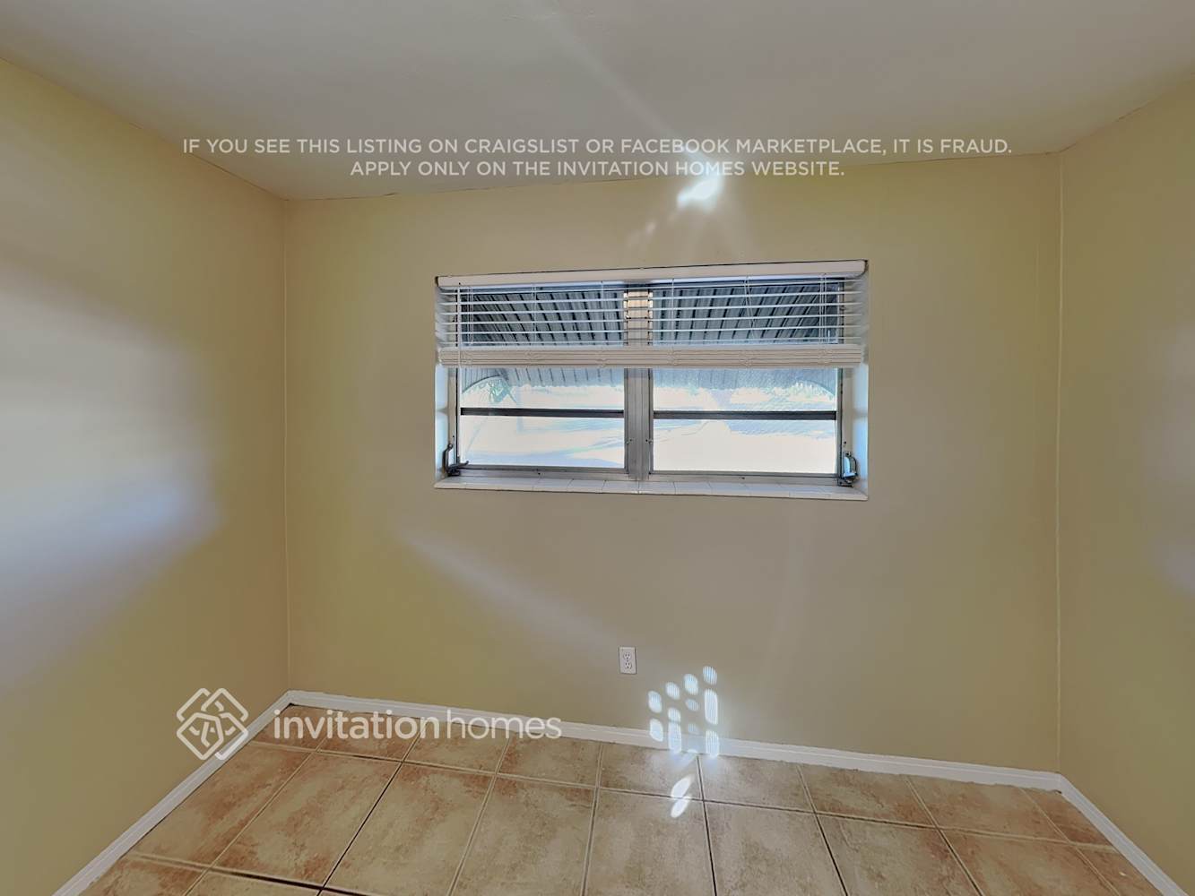 Building Photo - 1307 N 46th Ave