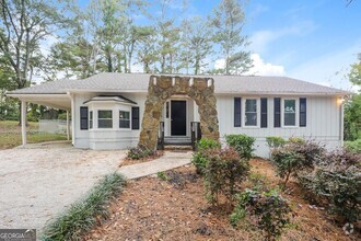 Building Photo - 6693 Amesbury Ln