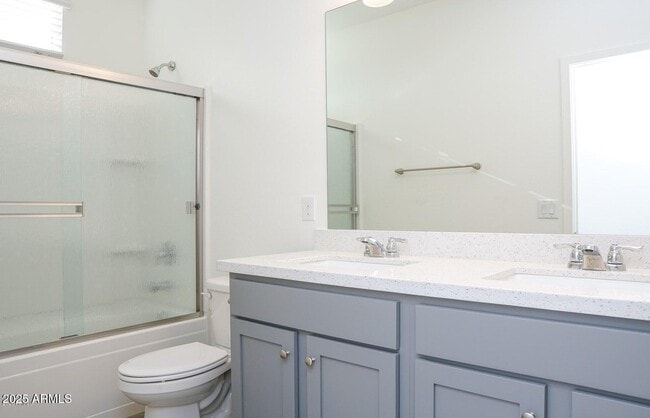 Building Photo - 15835 N 65th Ave