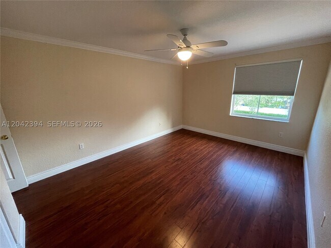 Building Photo - 16331 SW 49th Ct