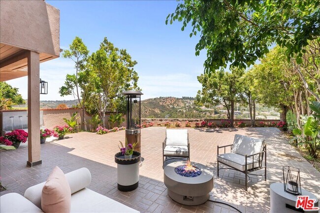 Building Photo - 12303 Ridge Cir