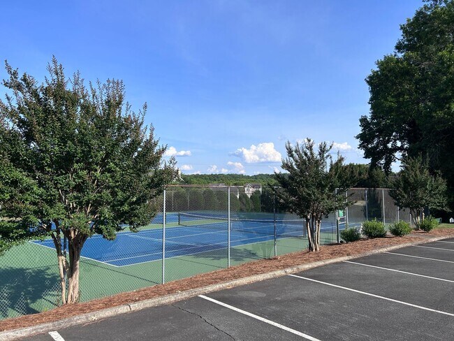 Building Photo - PFAFFTOWN, NC! Lochurst neighborhood. Reagan HS! 5 bedroom, 4.5 bathrooms, over 5k sq ft