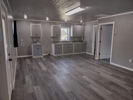 Building Photo - 546 J Strange Ave