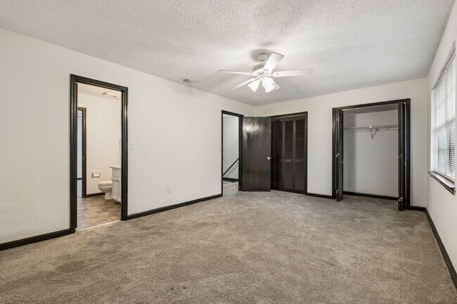 Building Photo - 1242 Chee Ln