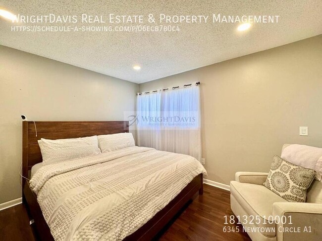 Building Photo - 6345 Newtown Cir