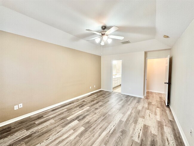 Building Photo - 20203 Goss Hollow Ln