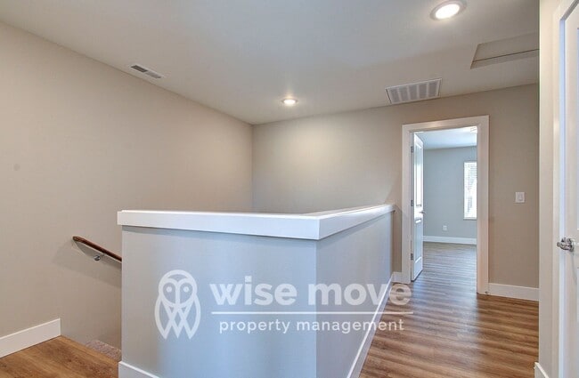 Building Photo - Modern Multi-Gen Living- Brand New