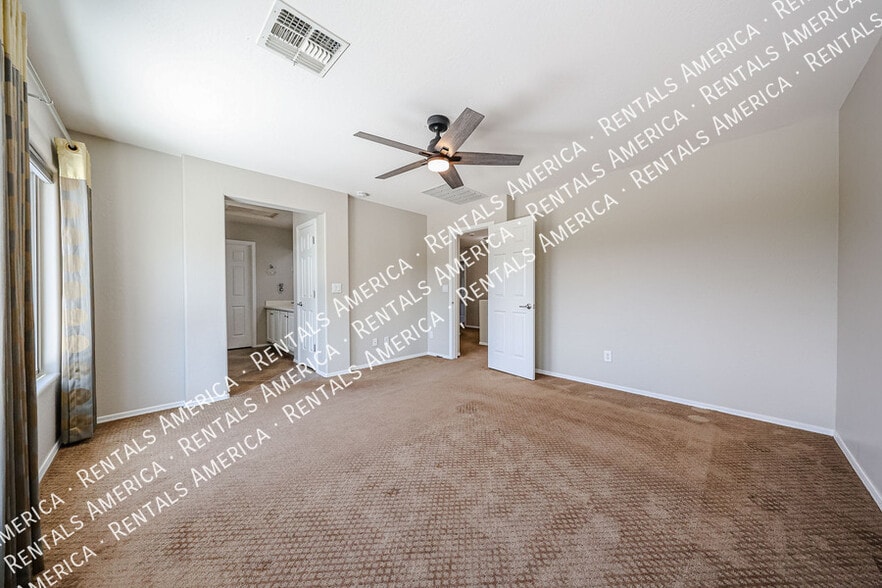 Building Photo - 3751 Desert Creek Ln