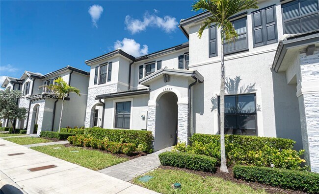 Building Photo - 13237 SW 286th Terrace