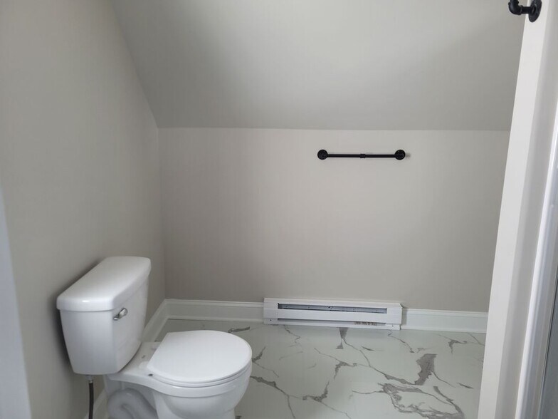 Building Photo - 2006 Washington Ave