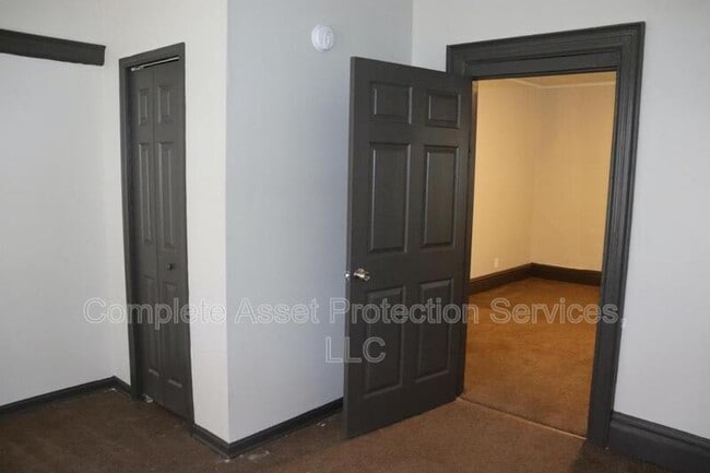Building Photo - 1405 Jefferson Ave